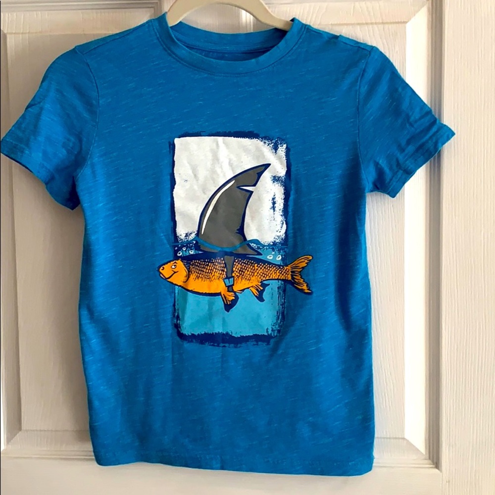 Shark tshirt